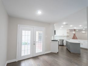 15307 Seahorse Drive, Houston TX 77062