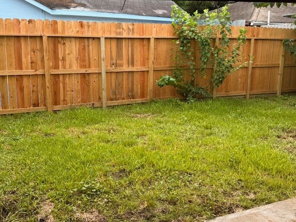 5136 Leeland Street, Houston TX 77023