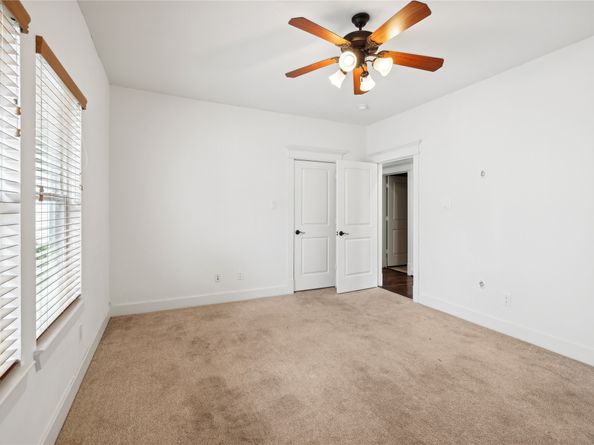 1120 W 18th Street, Houston TX 77008
