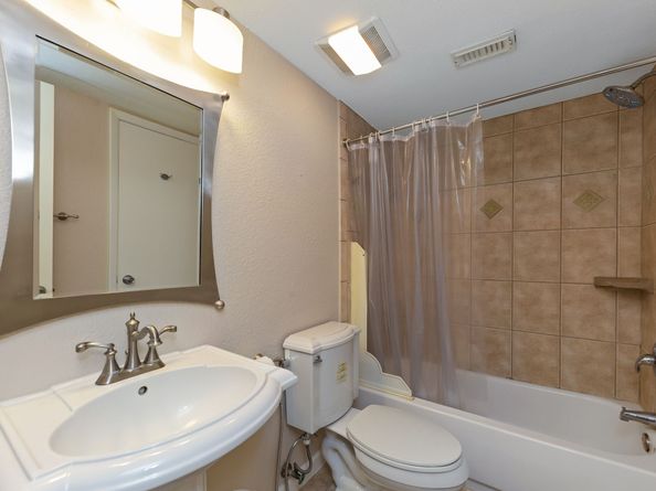 2611 Grants Lake Boulevard 222, Sugar Land TX 77479