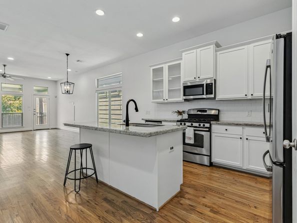 2209 Bevis Street A, Houston TX 77008