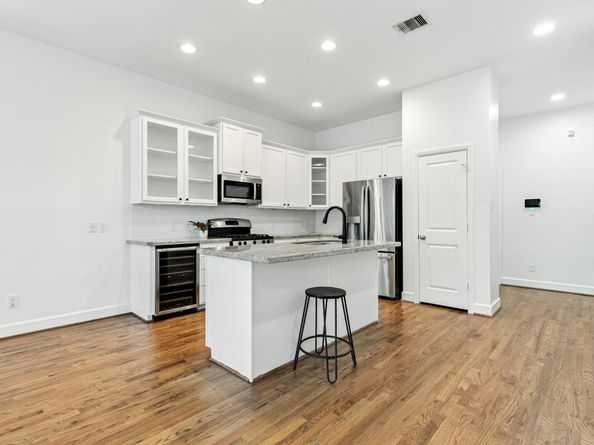 2209 Bevis Street A, Houston TX 77008