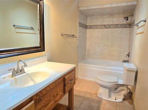 14422 Roundstone Lane, Houston TX 77015