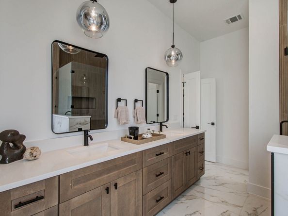 1106 Palmer Street, Houston TX 77003