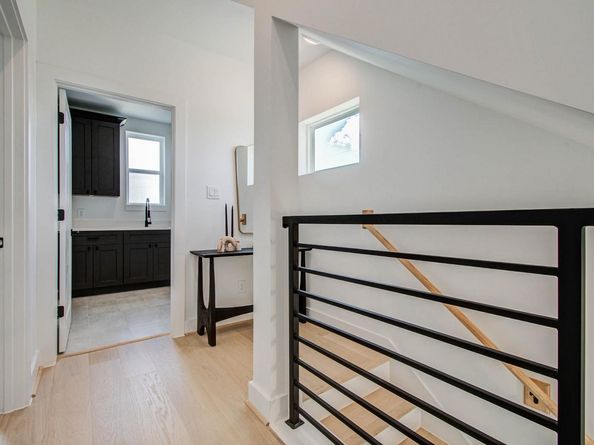 1106 Palmer Street, Houston TX 77003
