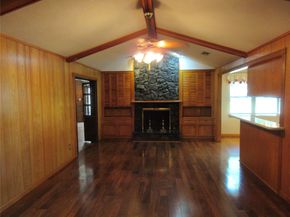 9213 Hammerly Boulevard, Houston TX 77080