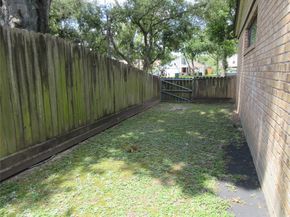 9213 Hammerly Boulevard, Houston TX 77080