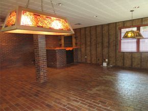 9213 Hammerly Boulevard, Houston TX 77080