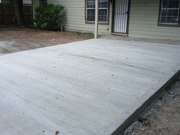 4830 Van Fleet Street, Houston TX 77033