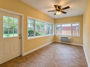 19 Bentgrass Place, The Woodlands TX 77381