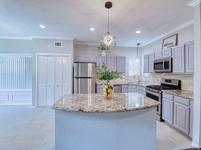 427 Birch Hill Drive, Sugar Land TX 77479