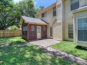 427 Birch Hill Drive, Sugar Land TX 77479