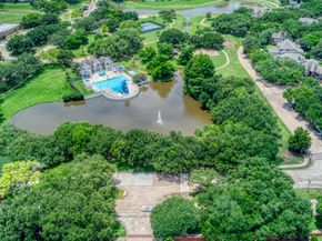 427 Birch Hill Drive, Sugar Land TX 77479