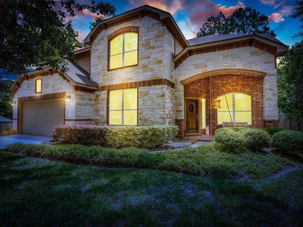 3 Logan Creek Lane, Conroe TX 77304