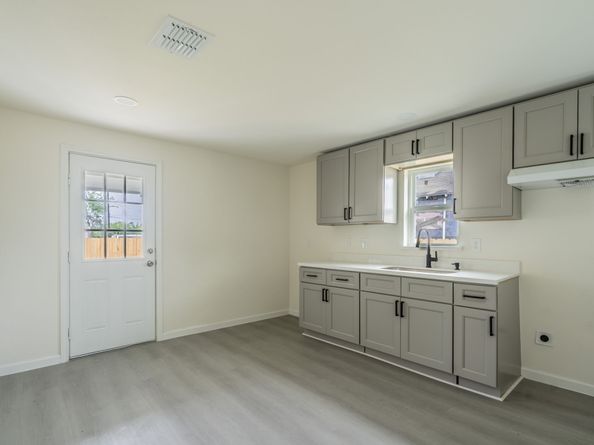7821 Ethel Street, Houston TX 77028