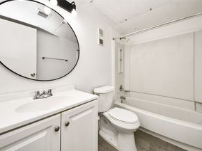 12905 Woodforest Boulevard 712, Houston TX 77015