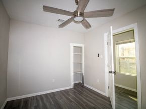 3423 Dennis Street, Houston TX 77004