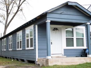 3423 Dennis Street, Houston TX 77004