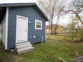 3423 Dennis Street, Houston TX 77004