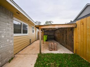 15427 Pebble Lake Drive, Houston TX 77095