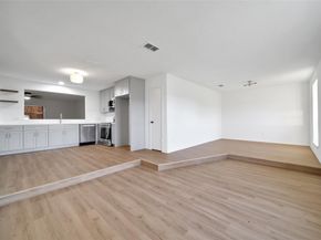 5411 Fairgreen Lane, Houston TX 77048