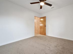 5411 Fairgreen Lane, Houston TX 77048