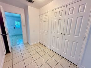 5701 LUNA Street, Houston TX 77076