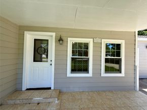 5701 LUNA Street, Houston TX 77076