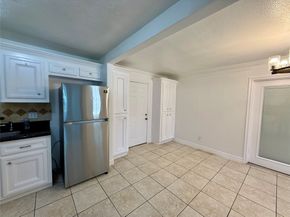 5701 LUNA Street, Houston TX 77076