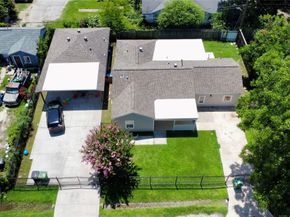 5701 LUNA Street, Houston TX 77076