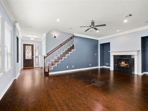 3019 Royal Oaks Grove, Houston TX 77082