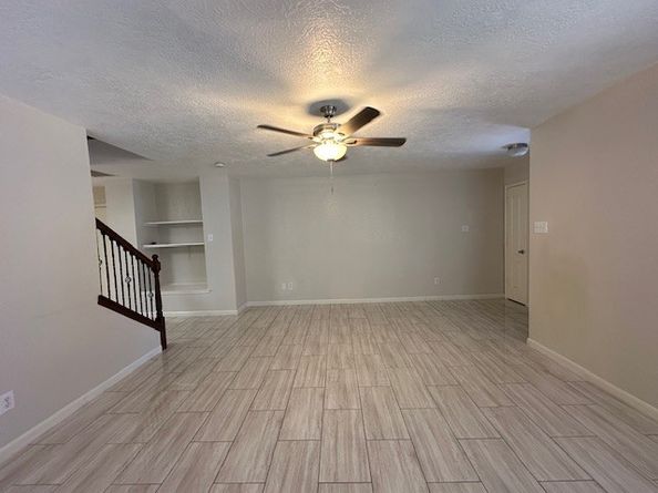 311 Silky Leaf Drive, Houston TX 77073