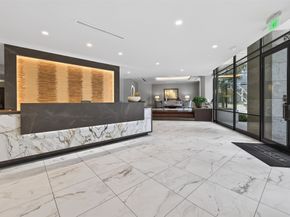 1409 Post Oak Boulevard 2003, Houston TX 77056