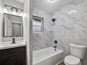 515 Maple Way, Houston TX 77015