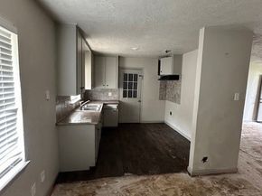 9122 Laura Koppe Road, Houston TX 77078