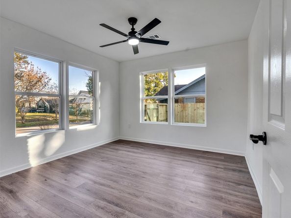 2416 Cumberland Street, Houston TX 77023