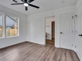 2416 Cumberland Street, Houston TX 77023