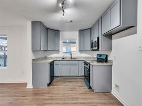 2416 Cumberland Street, Houston TX 77023