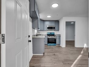 2416 Cumberland Street, Houston TX 77023