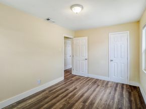 1114 Blackwood Avenue, Houston TX 77032