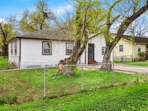1114 Blackwood Avenue, Houston TX 77032