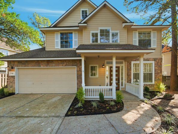82 N Apple Spring Circle, The Woodlands TX 77382
