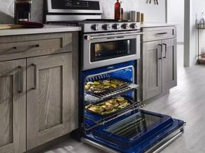 82 N Apple Spring Circle, The Woodlands TX 77382