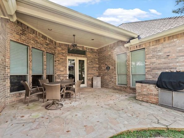 6119 Peachtree Hill Court, Kingwood TX 77345