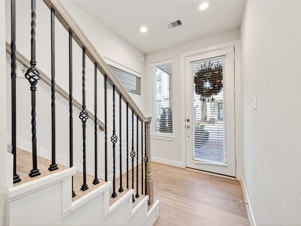 108 Knightsbridge Park Lane, Houston TX 77018