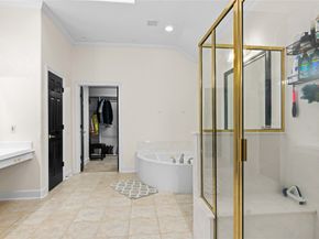 2 Surrey Run Place, The Woodlands TX 77384