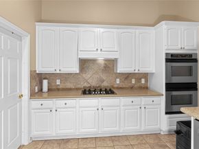 2 Surrey Run Place, The Woodlands TX 77384