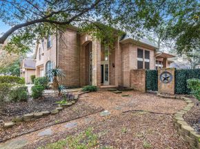 2 Surrey Run Place, The Woodlands TX 77384