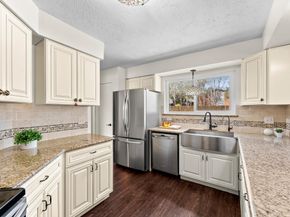 17815 Heritage Colony Court, Webster TX 77598