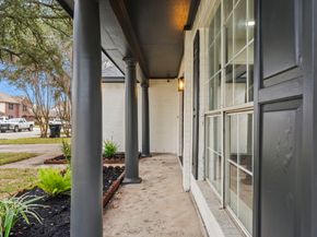 13706 Sablesprings Lane, Houston TX 77014